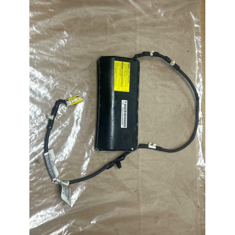 2011-14 Ford Mustang Passenger Seat (CR33-63611D10-AA) 232