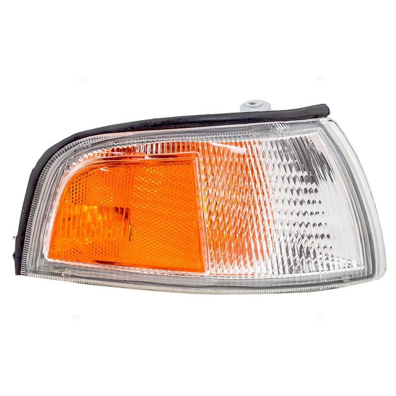 Brock 97-01 Mitsubishi Mirage Passengers Corner Park Signal Marker Light MR296306