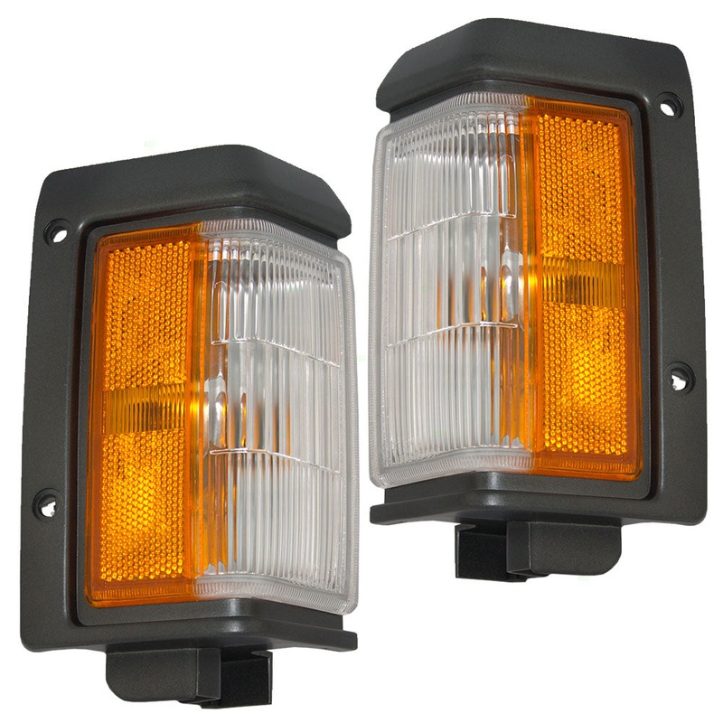 Brock Replacement Set Driver and Passenger Front Signal Side Marker Lights Lamps with Black Trim Compatible with 88-89 Pickup 88-95 Pathfinder B611541G01 B611041G01