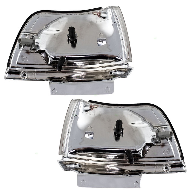 Brock Replacement Set Driver and Passenger Front Park Clearance Lights Compatible with 1987-1991 Camry 81620-32081 81610-32081