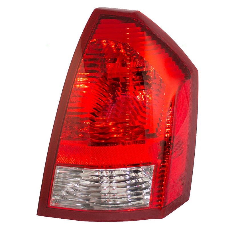 Brock Replacement Passenger Tail Light Compatible with 2005-2007 300 2.7L 3.5L 4805850AE