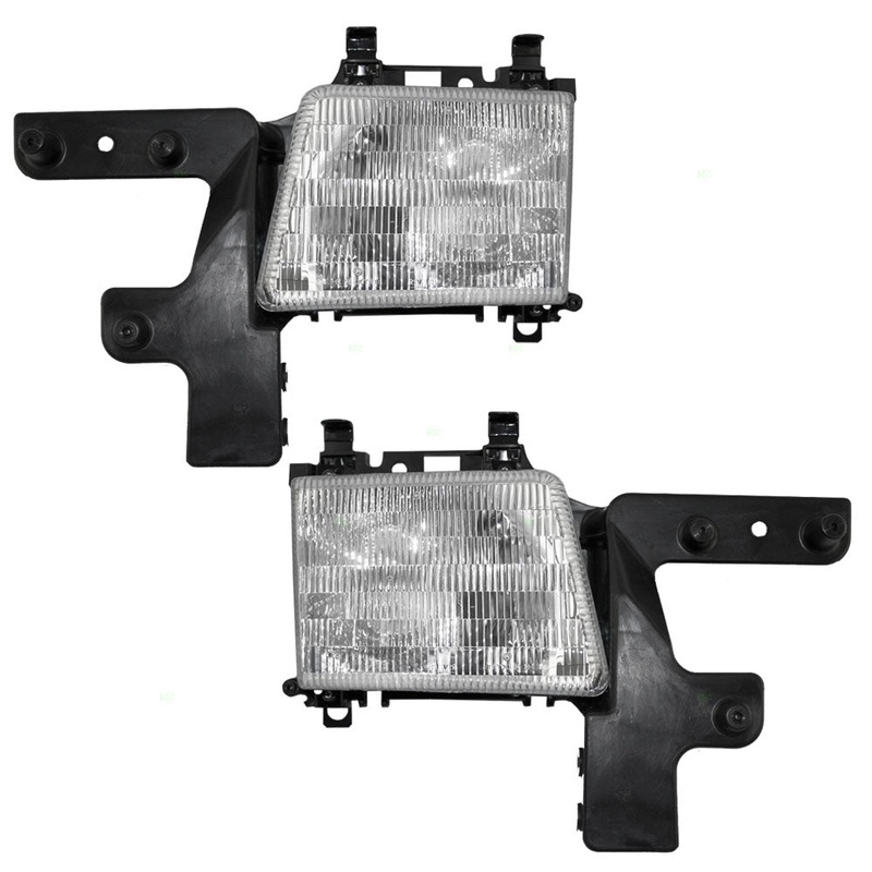 Brock Replacement Set Driver and Passenger Headlights Compatible with 1998-2003 1500 2500 3500 Van 55076525AC 55076524AC